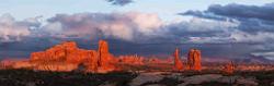 Peter Shinyeda Photography  Balanced Rock Sunset Vista, Arches National Park, Utah : Utah, Arches_NP, Balanced_Rock, Sunset